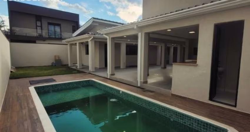 Casa térrea na Vila Giglio, com 03 suítes 02 salas ,Cozinha com armários planejados ,Área gourmet com piscina ,04 vagas, escritório e 01 suite externa