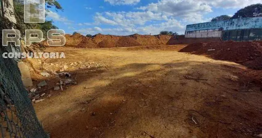 Terreno com excelente topografia no bairro vila santista em atibaia, região residencial e ao lado do centro de atibaia, todas as facilidades pertinho!
