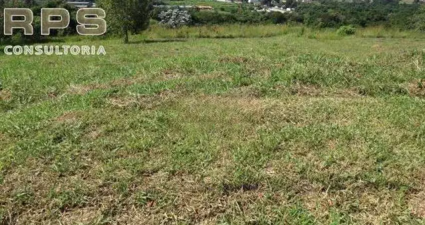 Terreno à venda no residencial lagos de jarinu, 525m² topografia excelente, estrutura de segurança e lazer no condomínio e muita natureza ao redor!