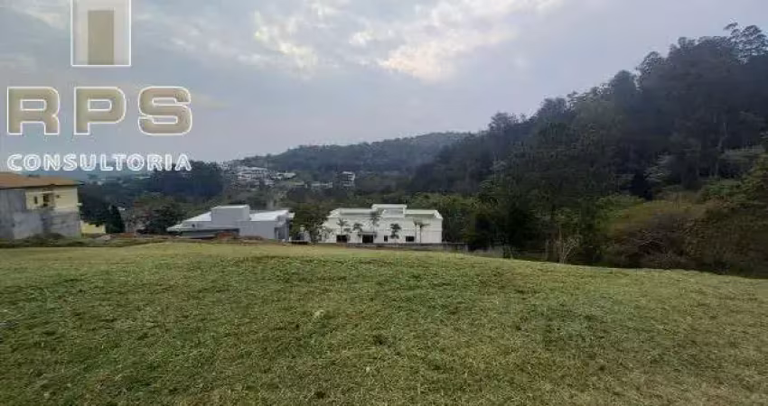 Terreno de 835m² a venda no condomínio porto atibaia, lazer completo, condomínio clube, de alto padrão,  segurança 24 horas, repleto de áreas verdes