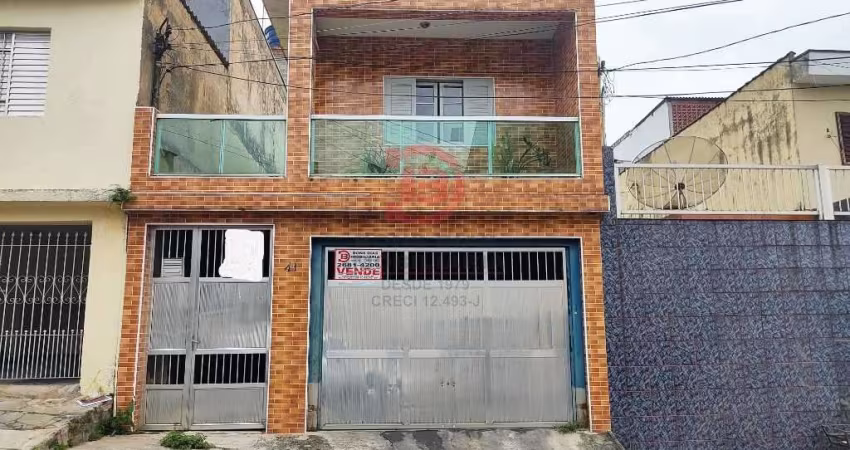 Sobrado com 3 Quartos a Venda, Jardim Danfer
