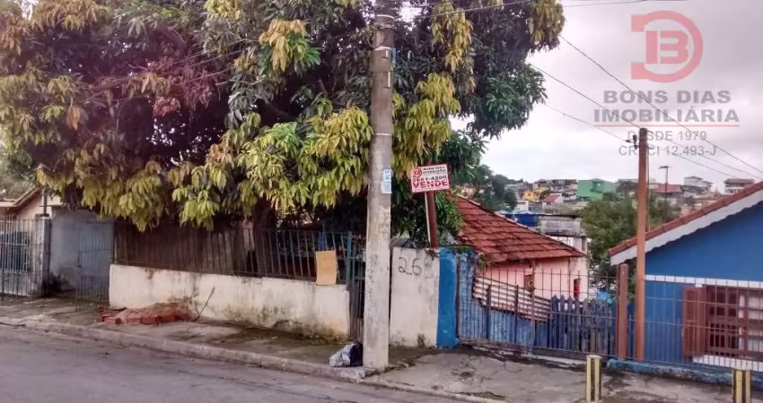Casa antiga no jardim nordeste a venda  a 5  quadras do metro artur alvim