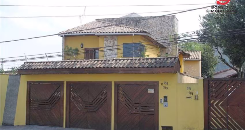 Sobrado Residencial de 4 Quartos e 4 Suítes à Venda, Vila Ré.
