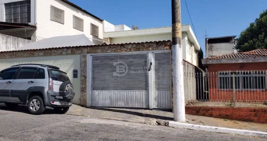 Sobrado em Condomínio a Venda com 2 Quartos sendo 2 Suítes e 1 Vaga de Garagem - Burgo Paulista ZL