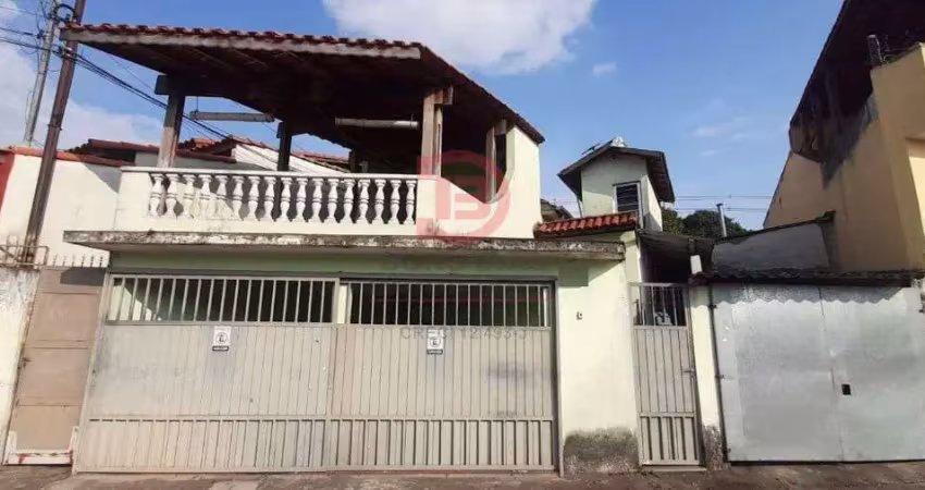 Casa terrea 3 quartos, casa fundos, em terreno 10x50m - vila re