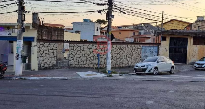 Casa esquina ,4 dormitórios,  5 vagas - Vila São Francisco