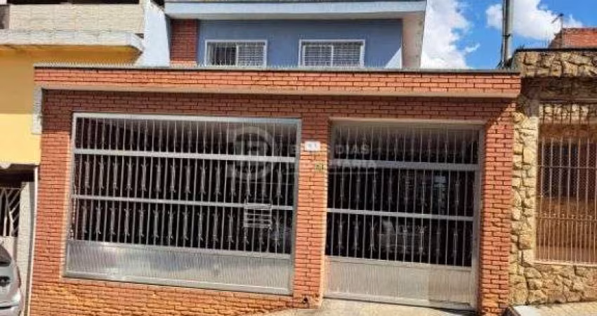 Casa à venda no bairro Burgo Paulista, São Paulo - 03 dormitórios, suíte e garagem coberta!