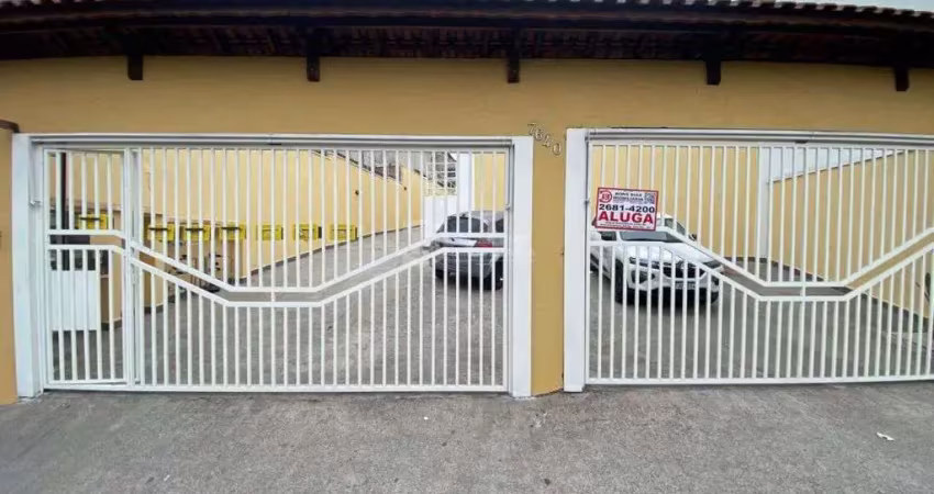 Linda casa de 2 dormitorios para alugar na vila carmosina, sao paulo