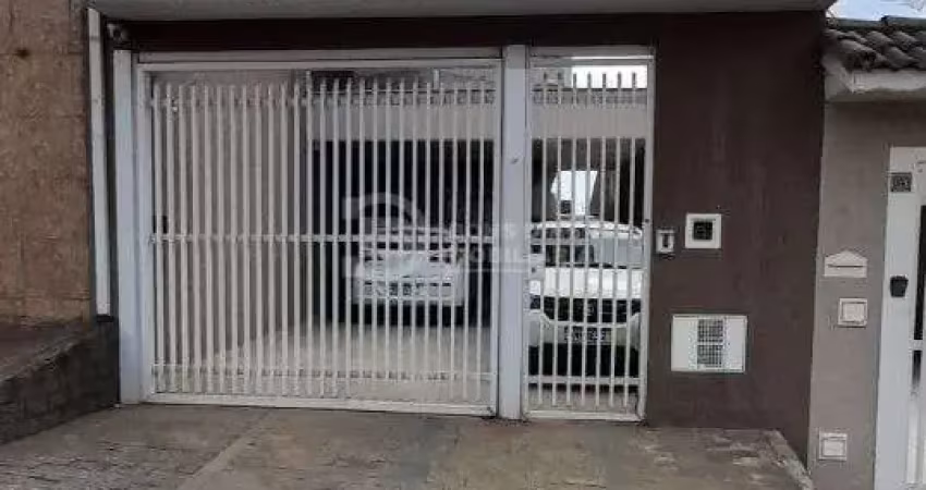 Sobrado alto padrao a venda - 3 suites e 4 vagas de garagem - piscina - vila re
