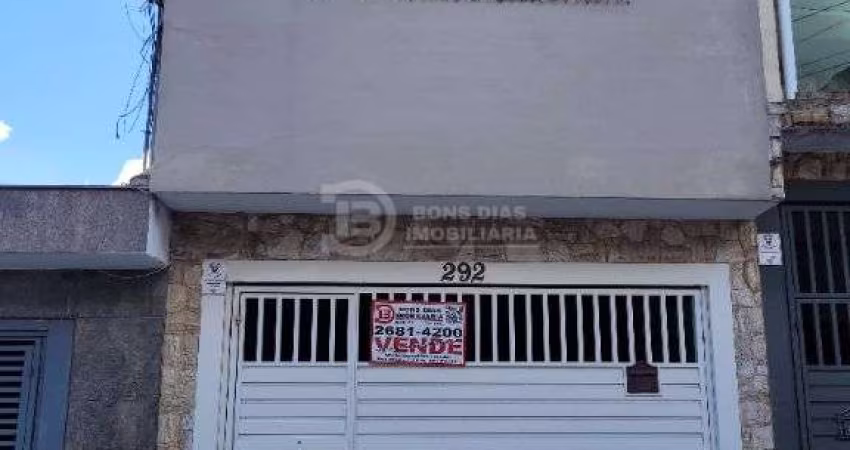 Sobrado à venda no Jardim São Nicolau, São Paulo - 03 dormitórios, suíte, garagem coberta