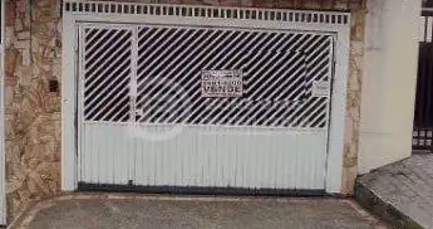 Sobrado de 3 Dormitorios com 3 suites na Vila Re, Sao Paulo | Espacoso e moderno!