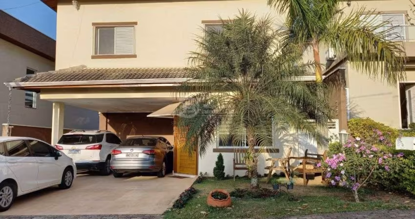 Sobrado de luxo com piscina aquecida em condominio de alto padrao em Atibaia