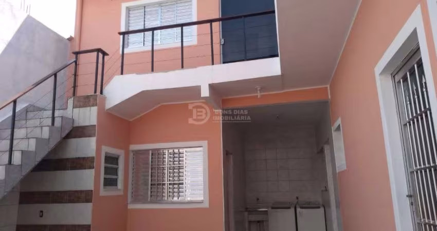 Sobrado à Venda na Penha de Franca com 4 Dormitórios, Não tem Vaga, 150m