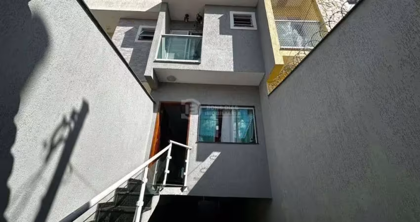 Sobrado a venda na vila re, sao paulo: 2 dormitorios, 4 garagens!