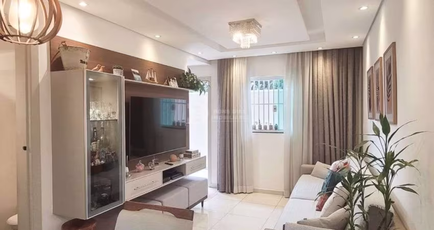 Lindo sobrado à Venda com 2 Dormitórios com suíte e 1 Vaga Coberta, 75m