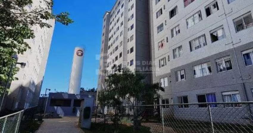 Apartamento com 2 Quartos à Venda,  Conjunto Hab. Santa Etelvina III