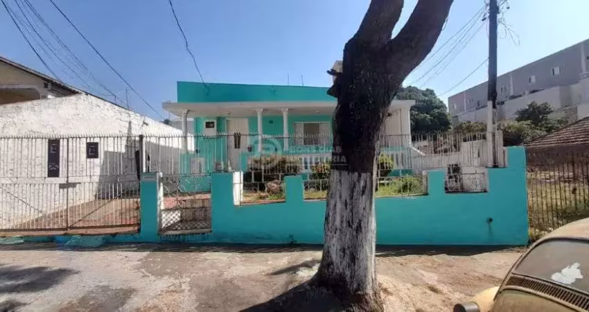 Casa terrea a venda em terreno 10x52m - e uma casa nos fundos - vila re