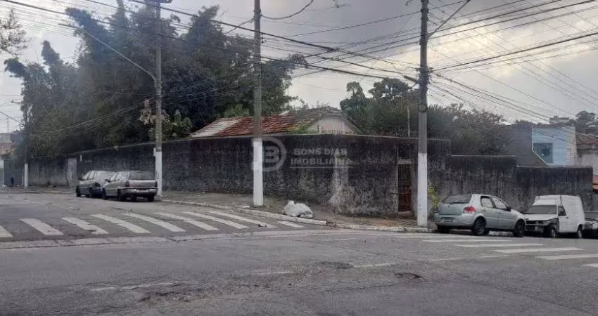 Terreno plano a venda - 21 x 60m - com casa para demolicao - vila re