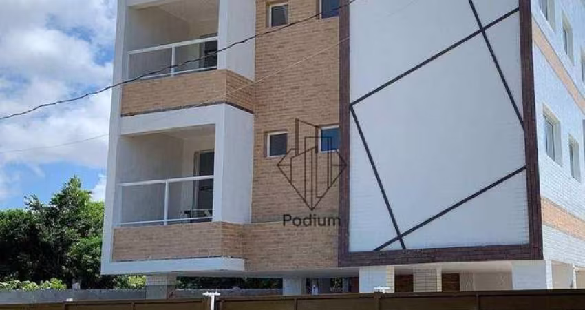 Apartamentos com varanda / sacada nas proximidades de  farmácia, restaurante e colégio - AP1765