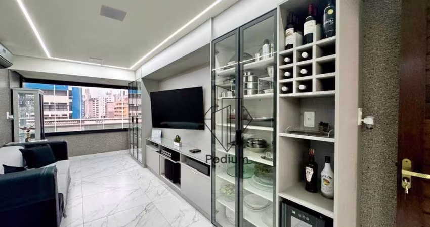 Apartamento porteira fechada localizado a 300m da Praia de Tambaú - AP2431
