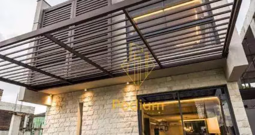 Casa de 1º andar em condomínio fechado com área de lazer completa em Intermares - CA0011