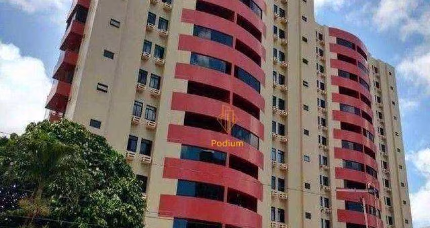 Apartamento com varanda e área de lazer em Manaíra - COD AP0504