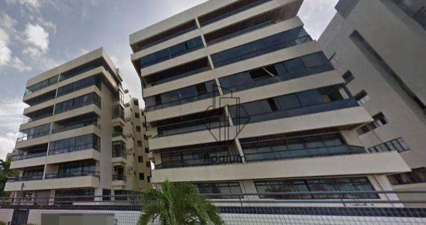 Apartamento com varanda / sacada em excelente localização a 80m do mar da praia de Intermares - AP2036.
