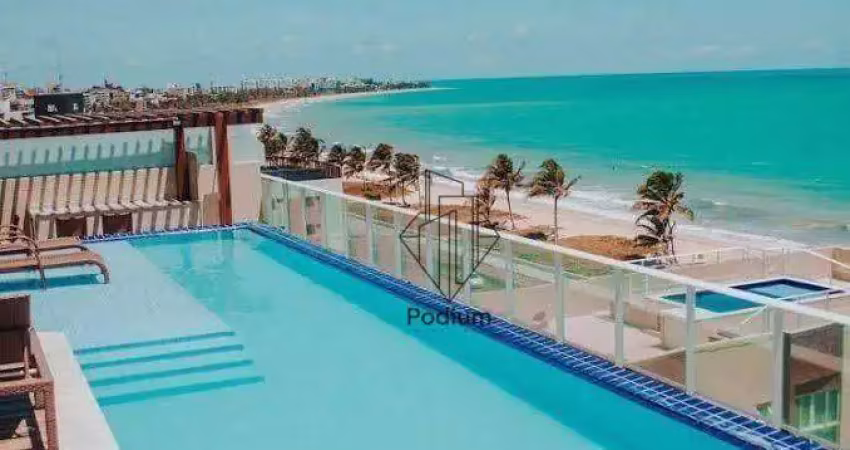 Flat mobiliado com varanda / sacada e vista lateral para o mar a 100m da praia de Intermares - FL0568