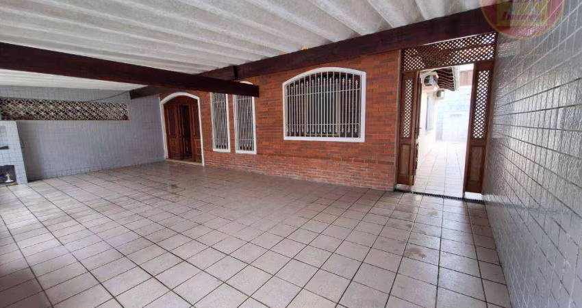 Casa isolada com 2 quartos à venda, 70 m² por R$ 650.000 - Vila Guilhermina - Praia Grande/SP