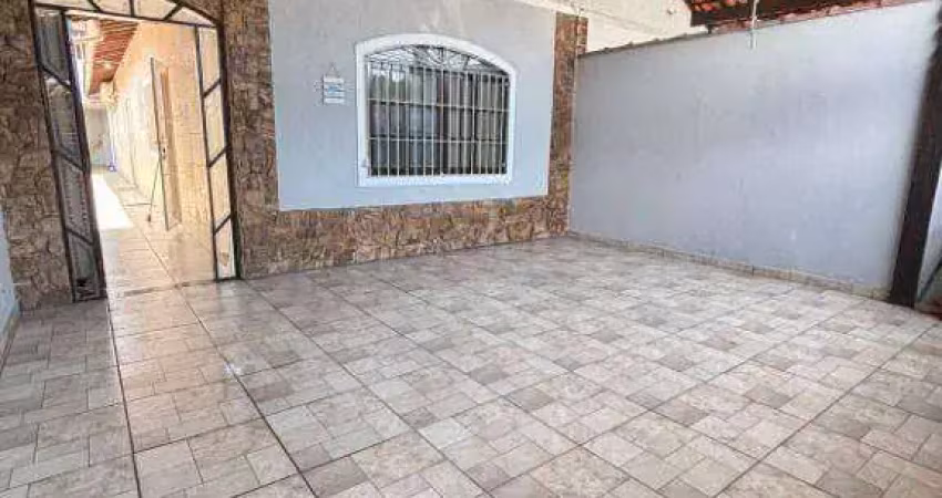 Casa com 3 quartos para alugar por r$ 2.600/mês - maracanã - praia grande/sp