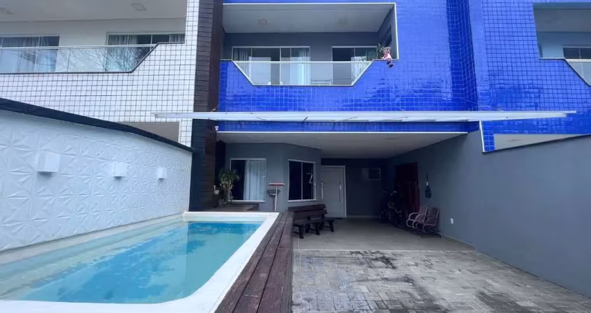 Casa com 3 quartos à venda na Rua Lopenhague, Ubatuba, São Francisco do Sul