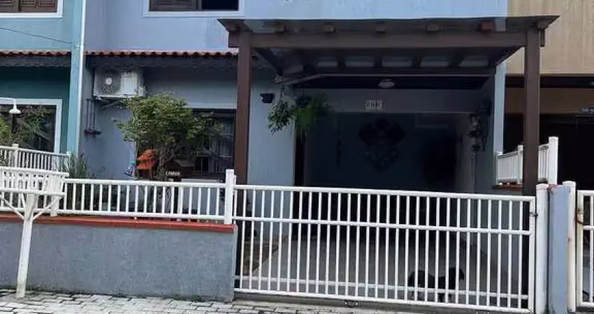 Casa com 3 quartos à venda na Rua ANCHIETA CANOINHAS, Ubatuba, São Francisco do Sul