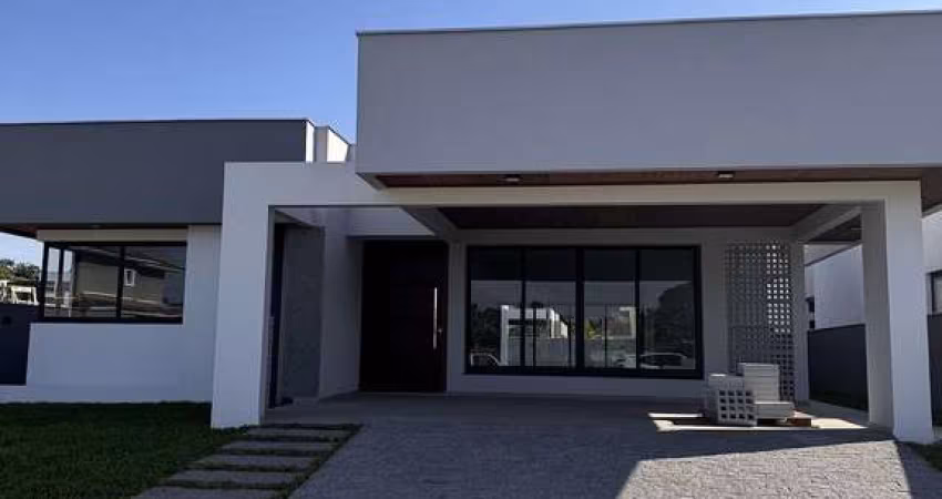 Casa em condomínio fechado vilas do porto