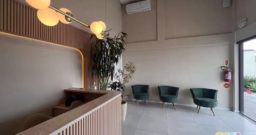 Sala comercial para alugar na R. Celso Oliveira, Centro, São Francisco do Sul