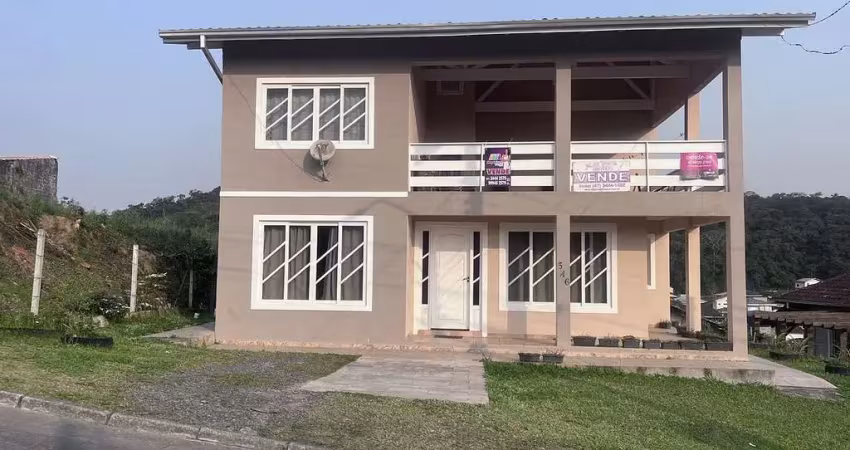 Casa com 5 quartos à venda na Rua Ubirajara Alves de Carvalho, Rocio Pequeno, São Francisco do Sul