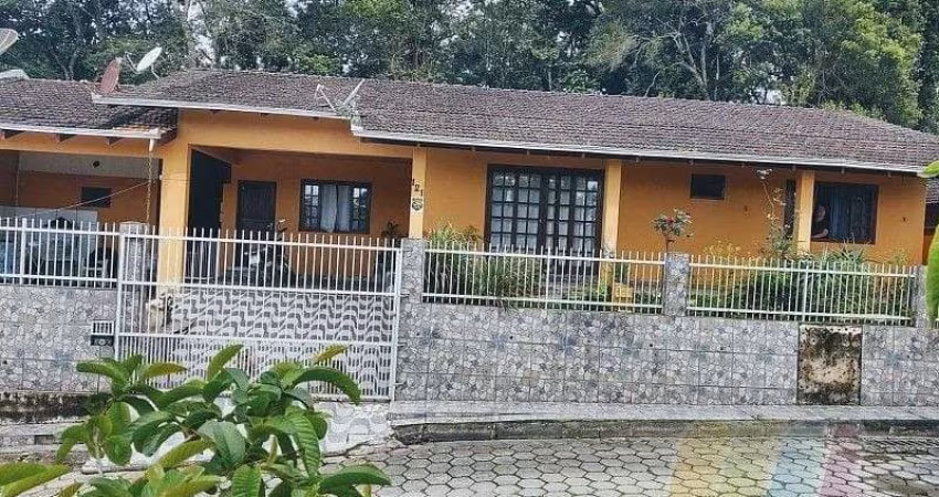 Casa à venda, 240 m² por R$ 300.000,00 - Acaraí - São Francisco do Sul/SC