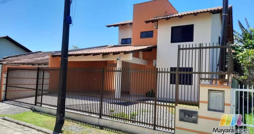CASA NA PRAIA A 230MTS DA PRAIA.