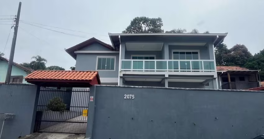 CASA PARA LOCAÇÃO NA REGIÃO CENTRAL DE SÃO FRANCISCO DO SUL,SC