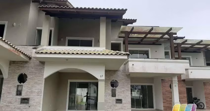 Casa com 2 quartos para alugar na Rua Rod. Duque De Caxias, Reta, São Francisco do Sul