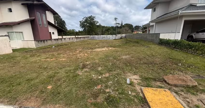 Terreno à venda no condomínio villas do porto em são francisco do sul
