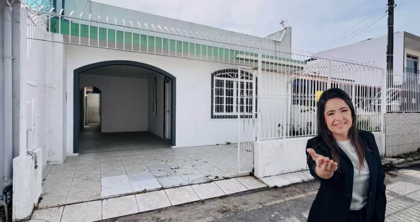 Casa com 3 quartos à venda na Francisco Pedro Cunha, 148, Kobrasol, São José