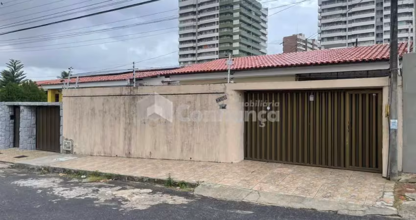 Casa com 3 quartos à venda na Rua General Bernardo Figueiredo, 3150, Pici, Fortaleza