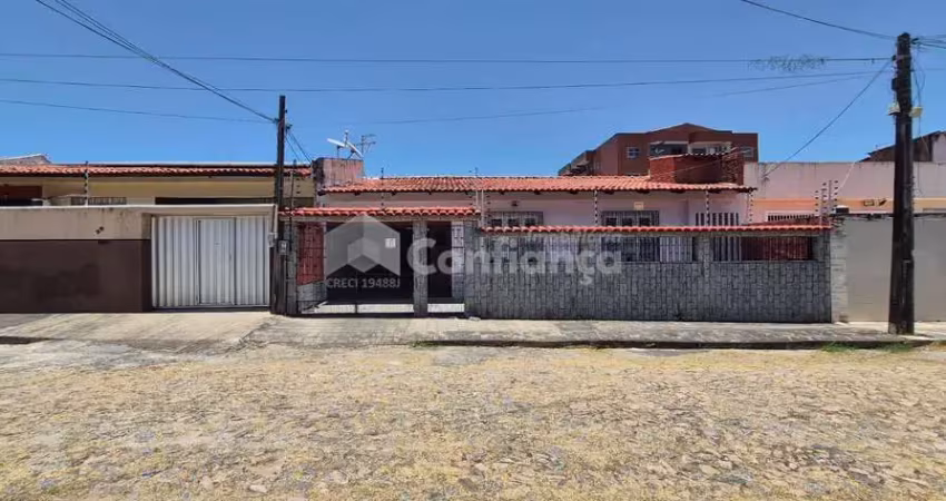 Casa com 4 quartos à venda na Rua Edson Braga, 39, Parquelândia, Fortaleza