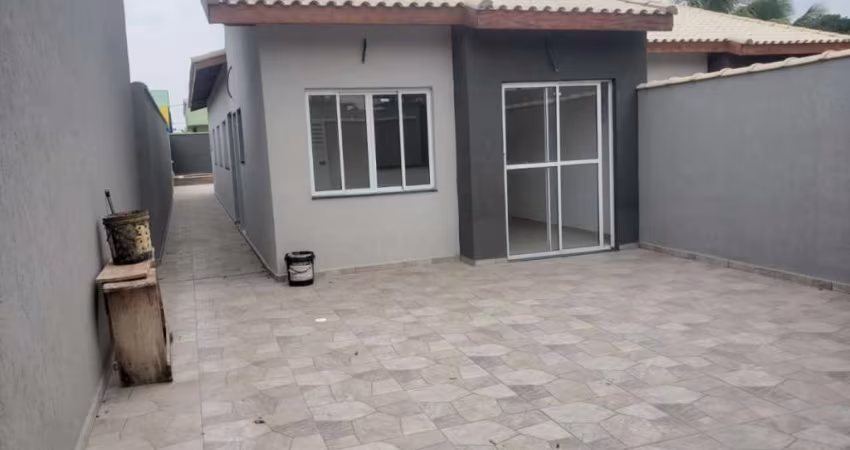 Casa para Venda em Itanhaém, Cibratel II, 2 dormitórios, 1 suíte, 2 banheiros