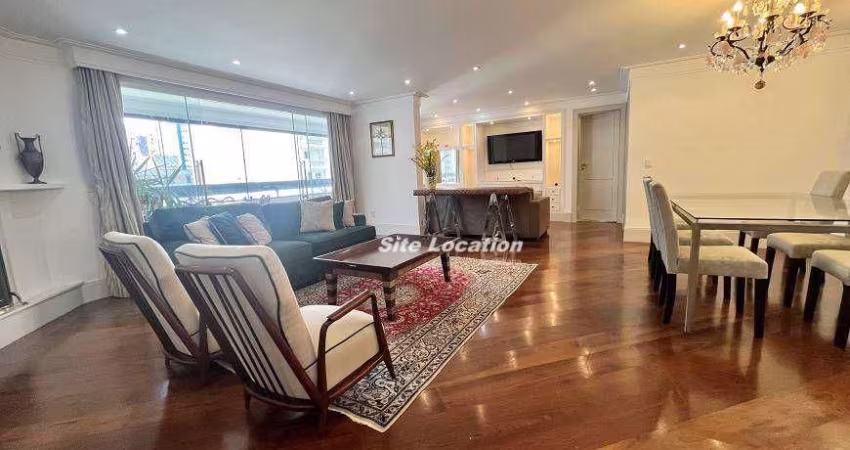 Apartamento com 4 dormitórios para alugar, 147 m² por R$ 18.000,00/mês - Moema - São Paulo/SP