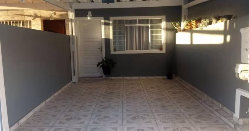 Sobrado com 3 quartos para vender na Vila Talarico