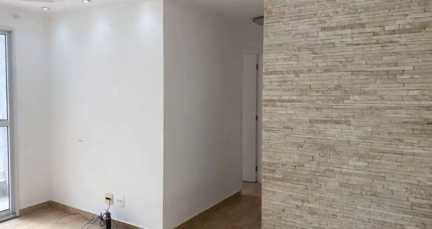 Apartamneto com 2 quartos para alugar na vila talarico