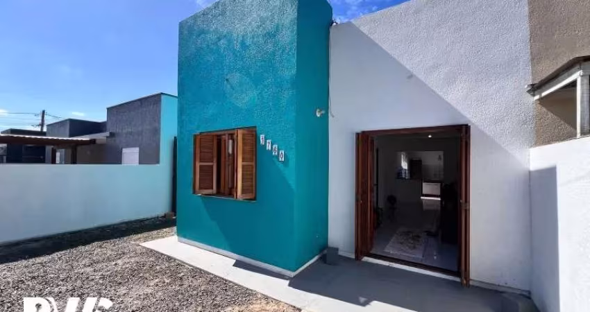 CASA GEMINADA DE 02 DORMITORIOS EM NOVA TRAMANDAÍ
