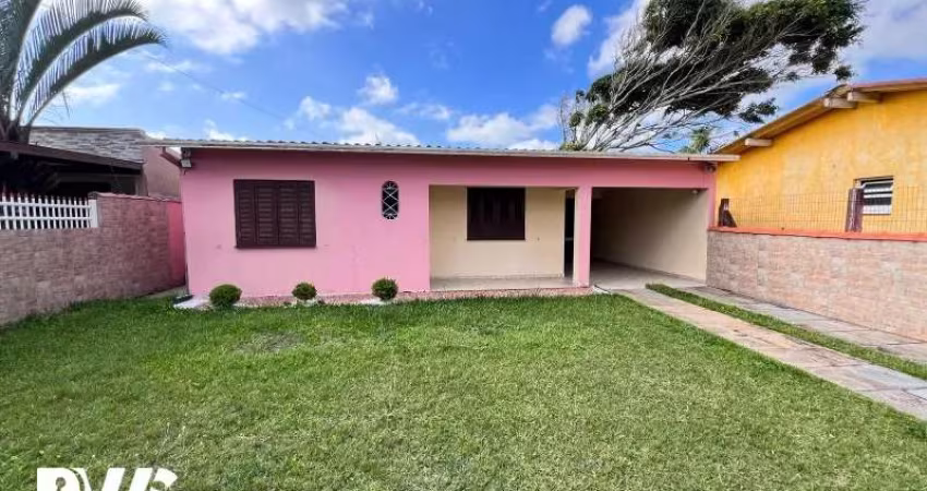 CASA COM 03 DORMITÓRIOS PRÓXIMO DA MAR EM TRAMANDAÍ