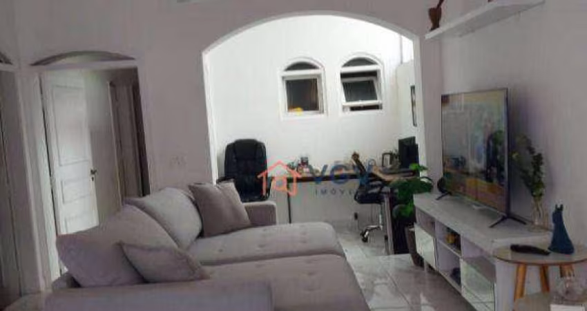 Casa com 3 dormitórios à venda, 240 m² por R$ 880.000,00 - Jabaquara - São Paulo/SP
